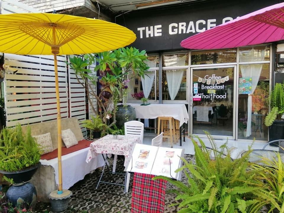The Grace House Chiangmai Bed and Breakfast Chiang Mai Exteriör bild